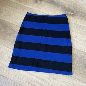 Striped mini skirt